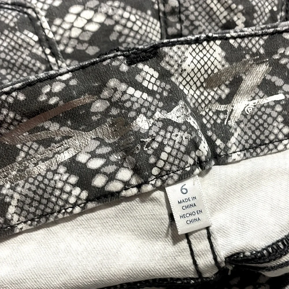 Seven 7 Tummyless High Rise Skinny Snake Skin Print Pants - Picture 10 of 12